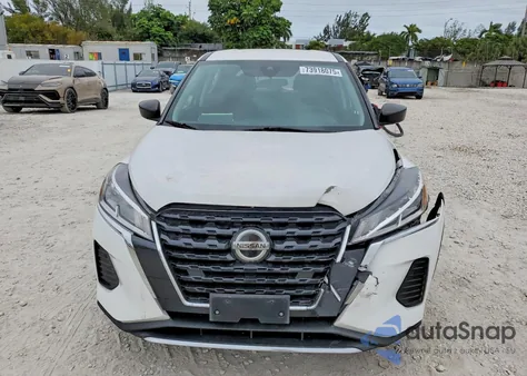 2021 Nissan Kicks S z USA, uszkodzony, nr VIN 3N1CP5BV7ML471265